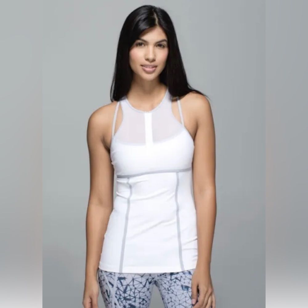 LULULEMON Pedal Pace Women's Tank Top White/Silver Fox size 4 EUC - Picture 2 of 10